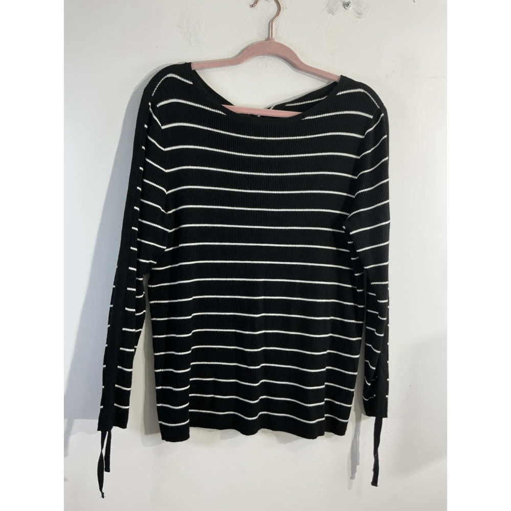 Womans DB Size 2x Navy White Stripe Pullover Long Sleeve Sweater